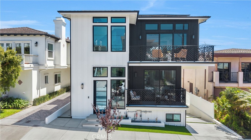 Residential for sale at 926 17th St, Hermosa Beach CA featuring 4 beds and 6 baths