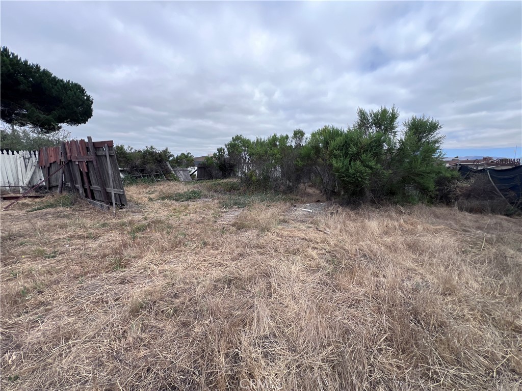Residential Income for sale at 413 West Street, Santa Maria CA