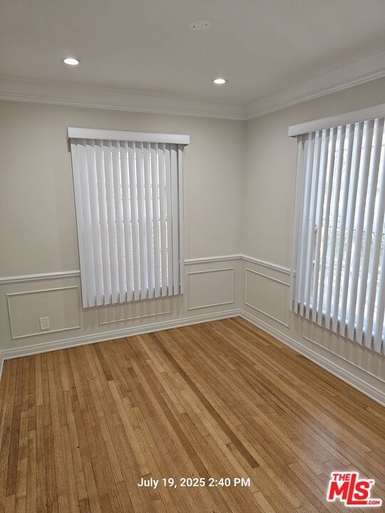 Residential Lease for rent at 5472 Edgewood Place, Los Angeles, Los Angeles County CA featuring 2 beds and 1 bath