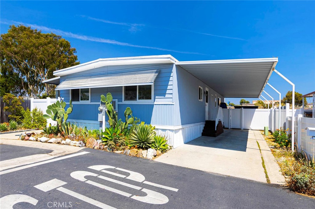 Manufactured In Park for sale at 32302 Alipaz Street 10, San Juan Capistrano CA featuring 3 beds and 2 baths