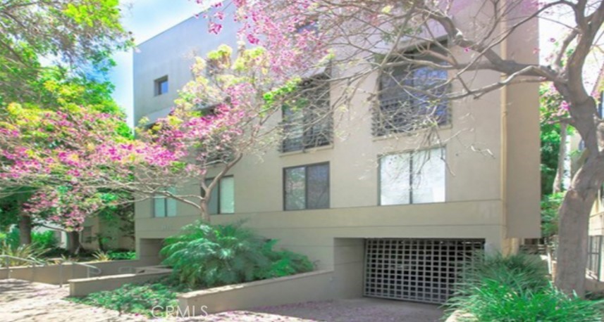 Residential Income for sale at 1421 Greenfield Avenue, Los Angeles CA