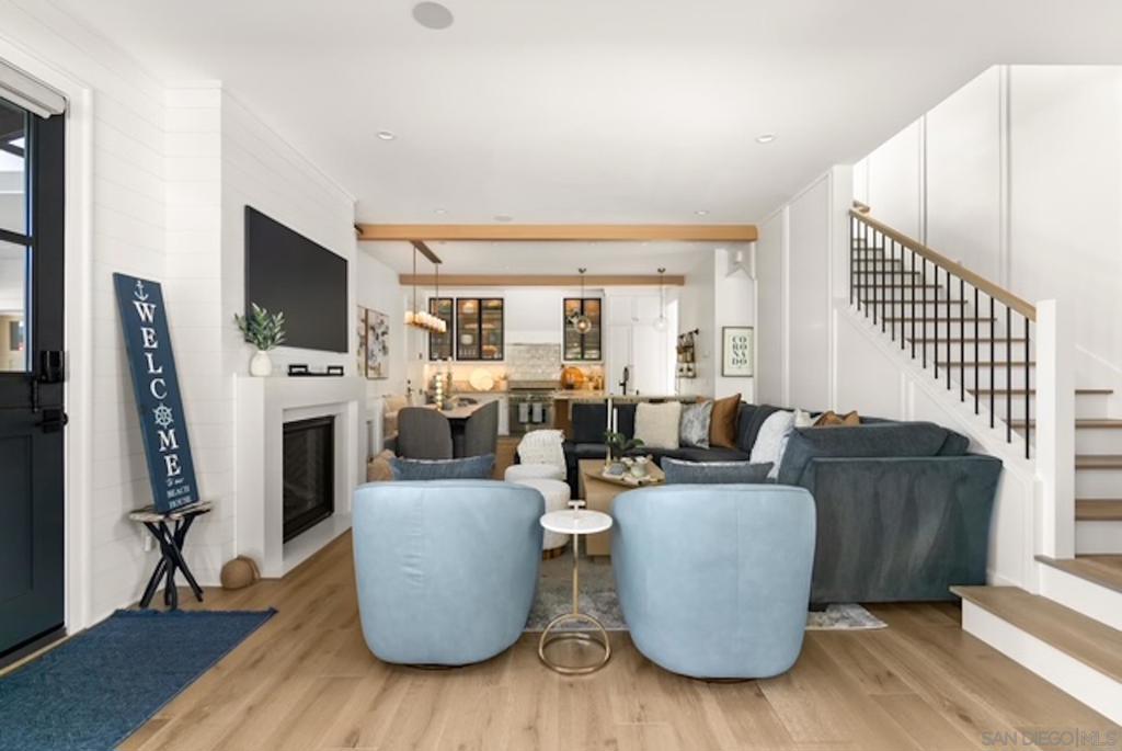 Residential Lease for rent at 715 F Ave, Coronado CA featuring 4 beds and 5 baths