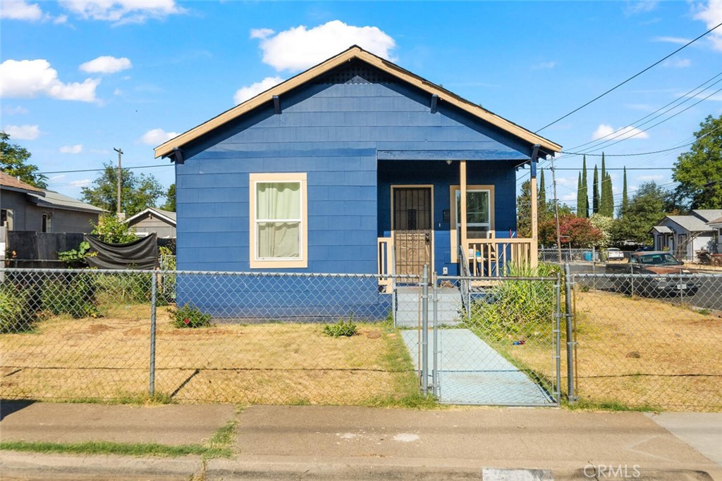 Residential for sale at 2718 El Noble Avenue, Oroville CA featuring 3 beds and 2 baths