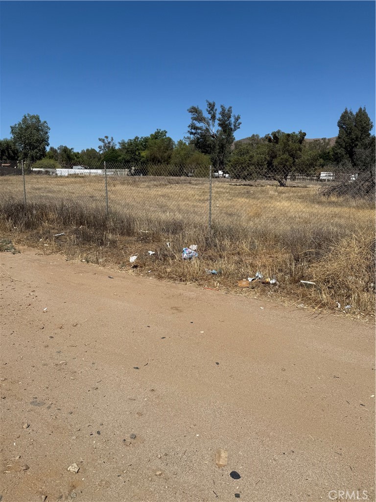 Residential for sale at 25773 Highway 74, Perris CA featuring 2 beds and 1 bath