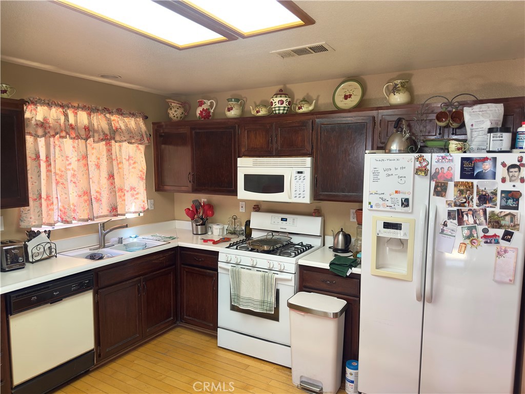 Residential for sale at 1204 Lilac Ridge, Perris CA featuring 5 beds and 3 baths