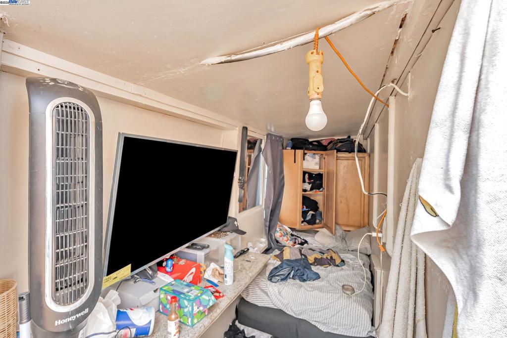 Residential Income for sale at 1706 Center St, Oakland CA