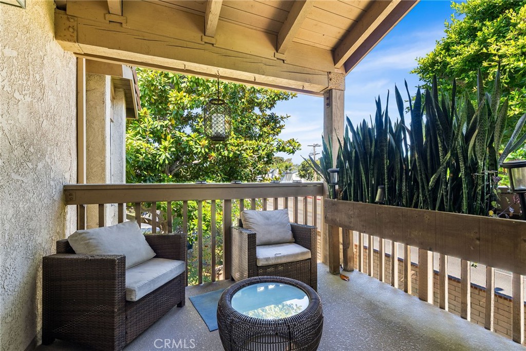 Residential for sale at 16512 Blackbeard Lane 200, Huntington Beach CA featuring 3 beds and 2 baths