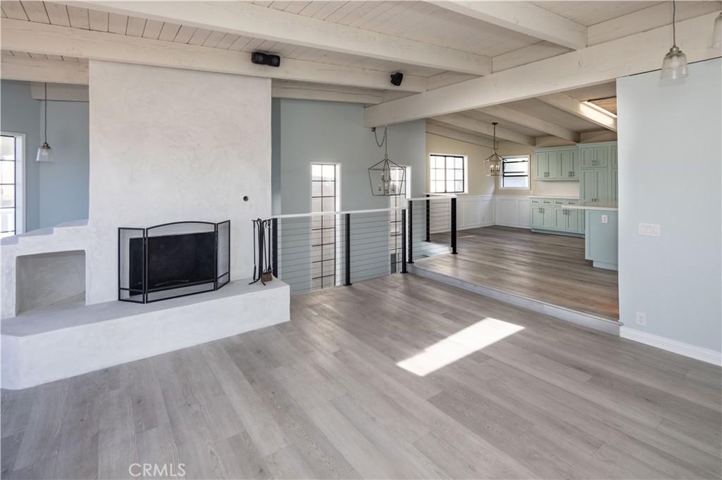 Residential Lease for rent at 434 Manhattan Avenue, Hermosa Beach CA featuring 3 beds and 3 baths