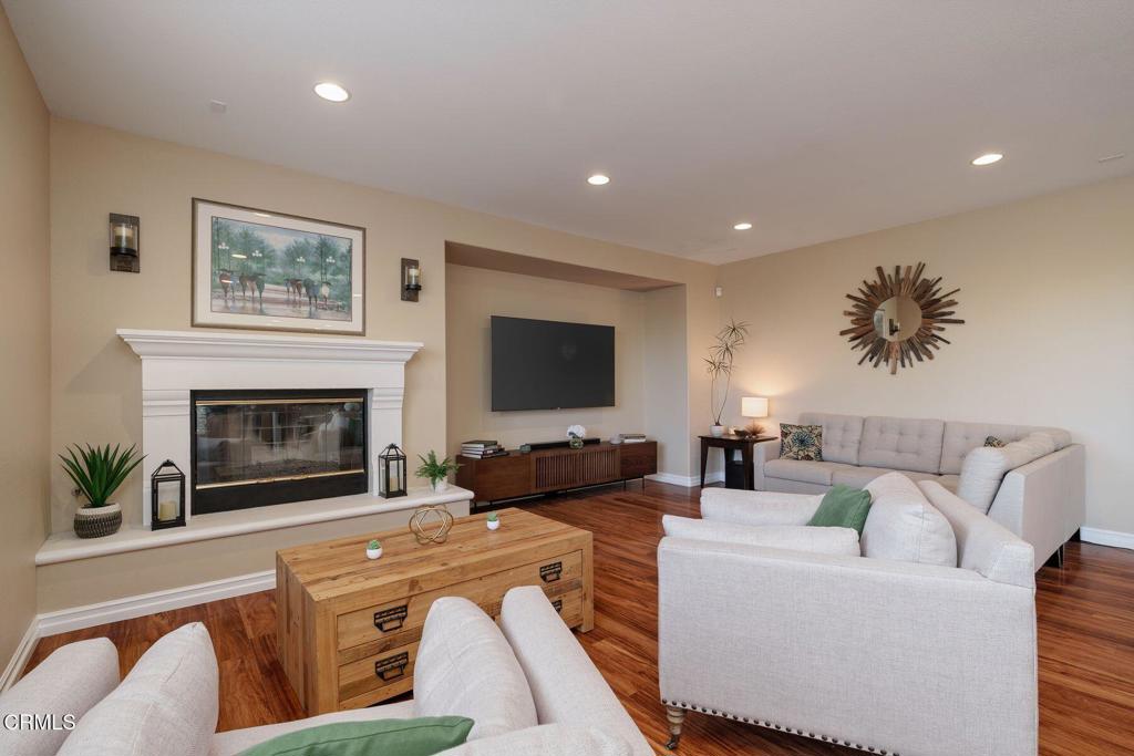 Residential for sale at 664 Corte Regalo, Camarillo CA featuring 4 beds and 4 baths