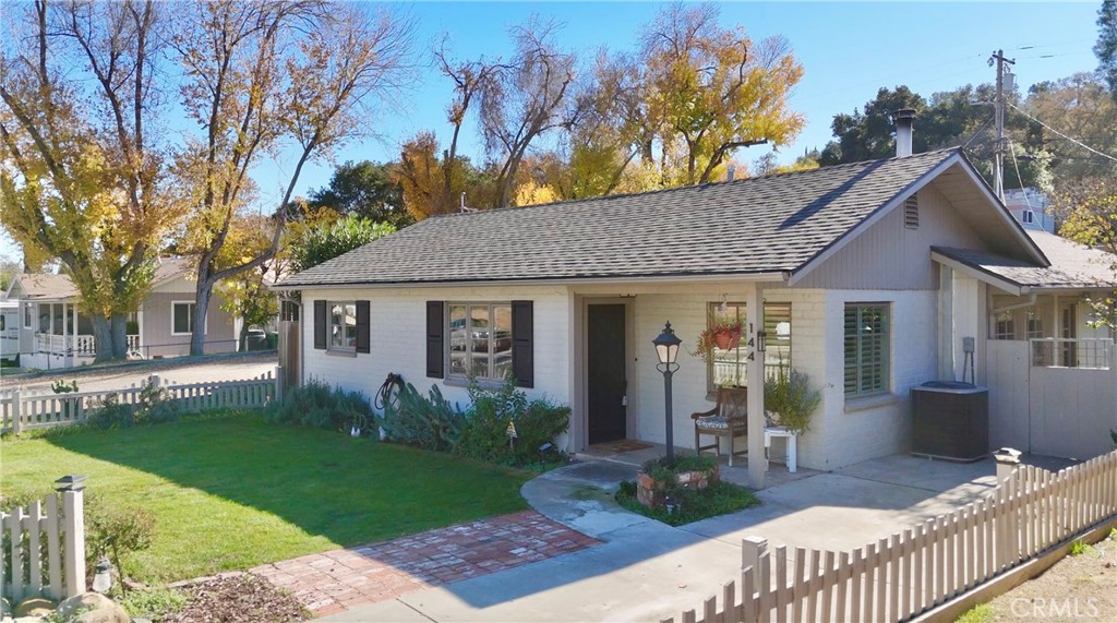 Residential for sale at 144 12th Street, Paso Robles CA featuring 2 beds and 2 baths