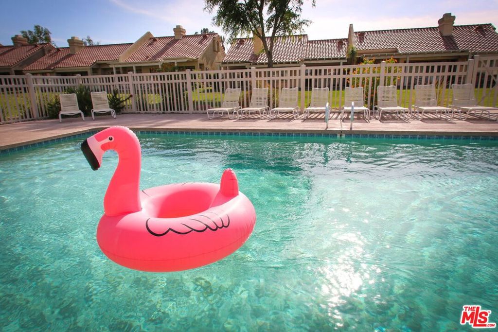 Residential Lease for rent at 40324 Pebble Beach Circle 32-05, Palm Desert CA featuring 2 beds and 4 baths