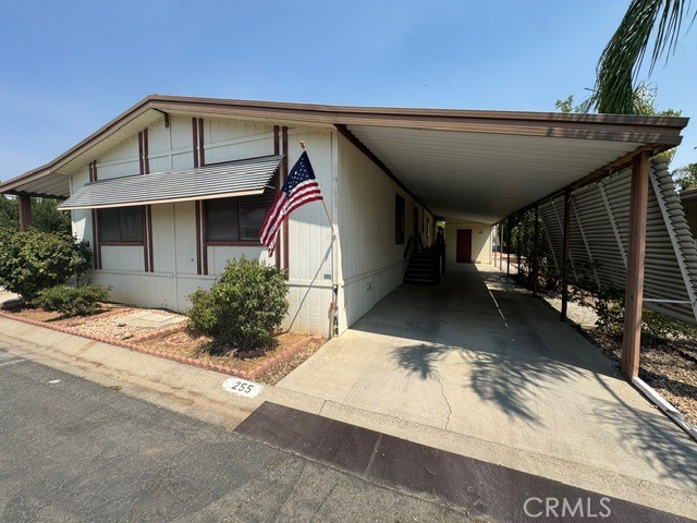 Manufactured In Park for sale at 27701 Murrieta Road 255, Menifee CA featuring 2 beds and 2 baths