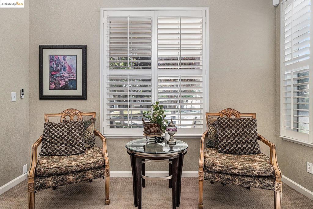 Residential for sale at 2986 Atherton Pl, Brentwood CA featuring 5 beds and 4 baths