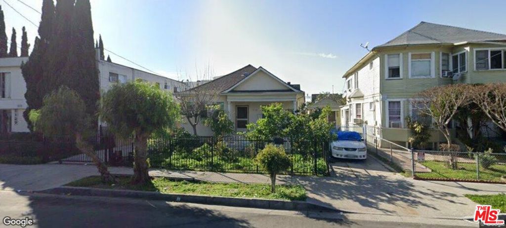 Residential for sale at 1125 S Kenmore Avenue, Los Angeles CA featuring 3 beds and 2 baths