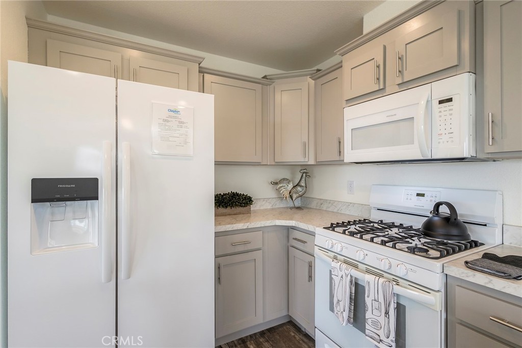 Residential for sale at 5195 Bennett Road, Paradise CA featuring 3 beds and 2 baths