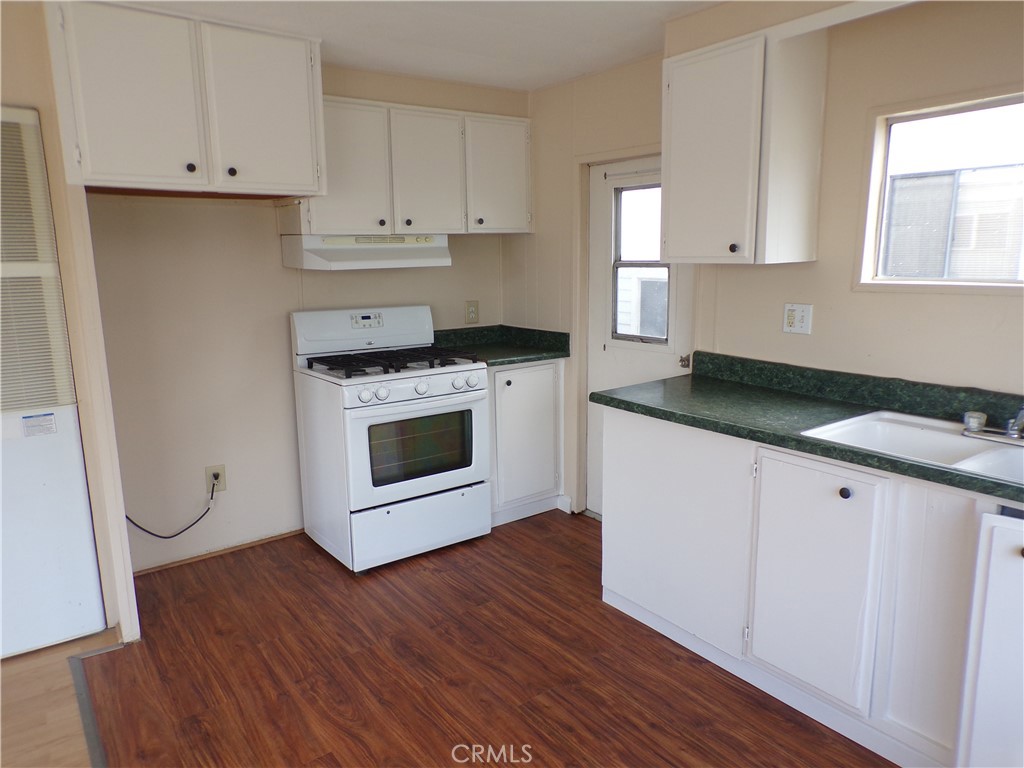 Residential Lease for rent at 12710 3rd street 3, Yucaipa CA featuring 2 beds and 1 bath