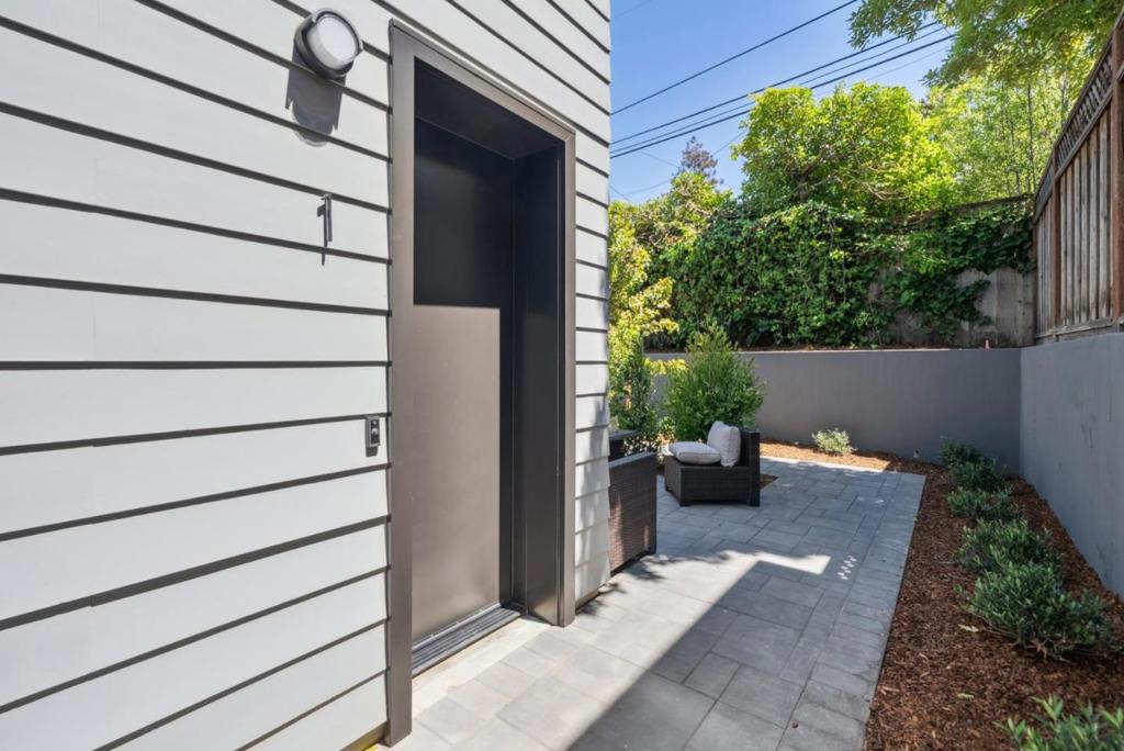 Residential for sale at 1433 Floribunda Avenue 1, Burlingame CA featuring 2 beds and 2 baths