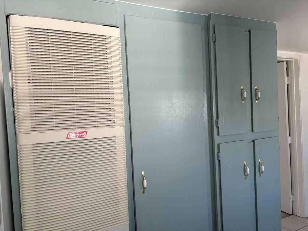 Manufactured In Park for sale at 70260 Hwy 111 55, Rancho Mirage CA featuring 2 beds