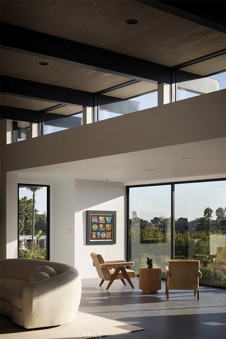 Residential Lease for rent at 9015 Alto Cedro Drive, Beverly Hills CA featuring 4 beds and 5 baths