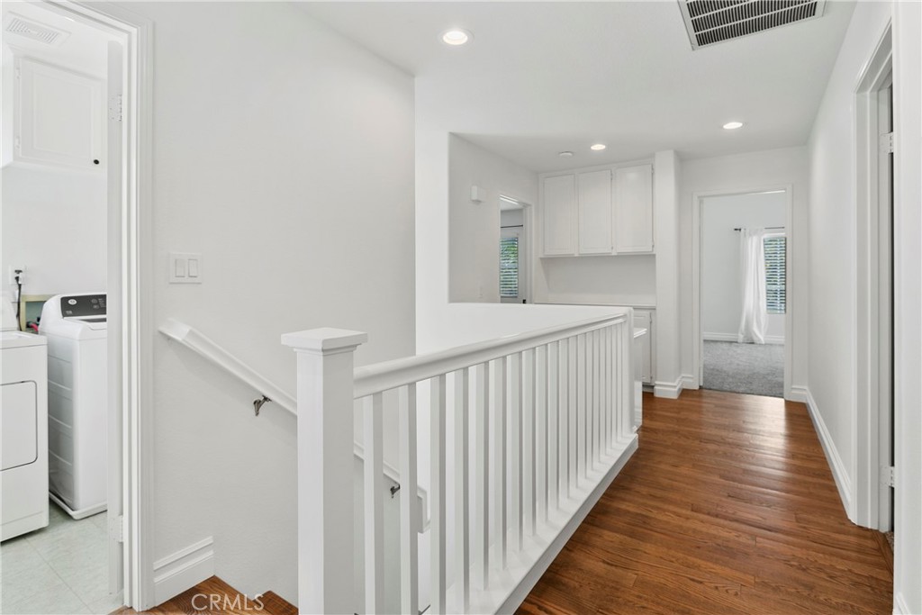 Residential Lease for rent at 81 Plateau, Aliso Viejo CA featuring 4 beds and 3 baths