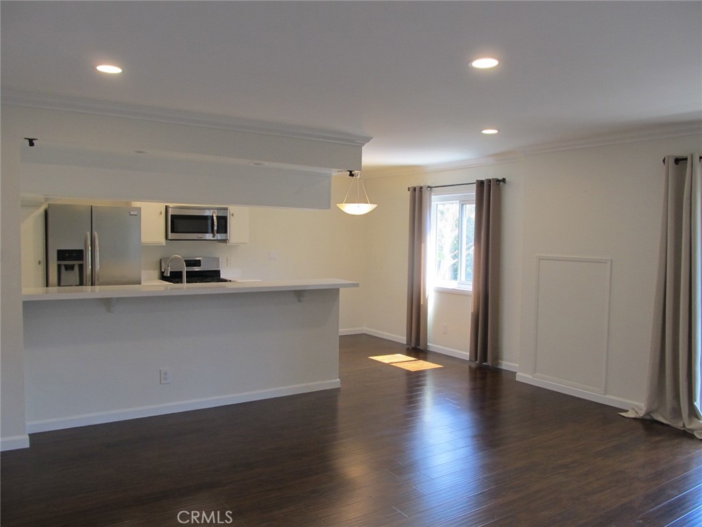 Residential Lease for rent at 2700 E Cahuenga Boulevard 2207, Los Angeles, Los Angeles County CA featuring 2 beds and 2 baths