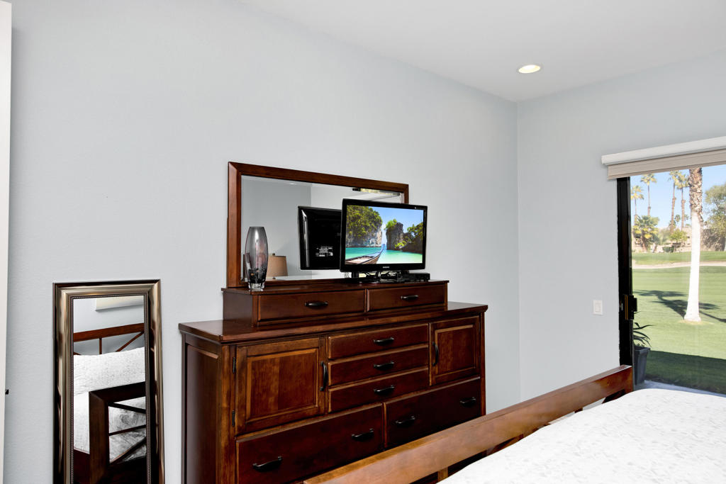 Residential Lease for rent at 67320 Cumbres Court, Cathedral City CA featuring 2 beds and 2 baths