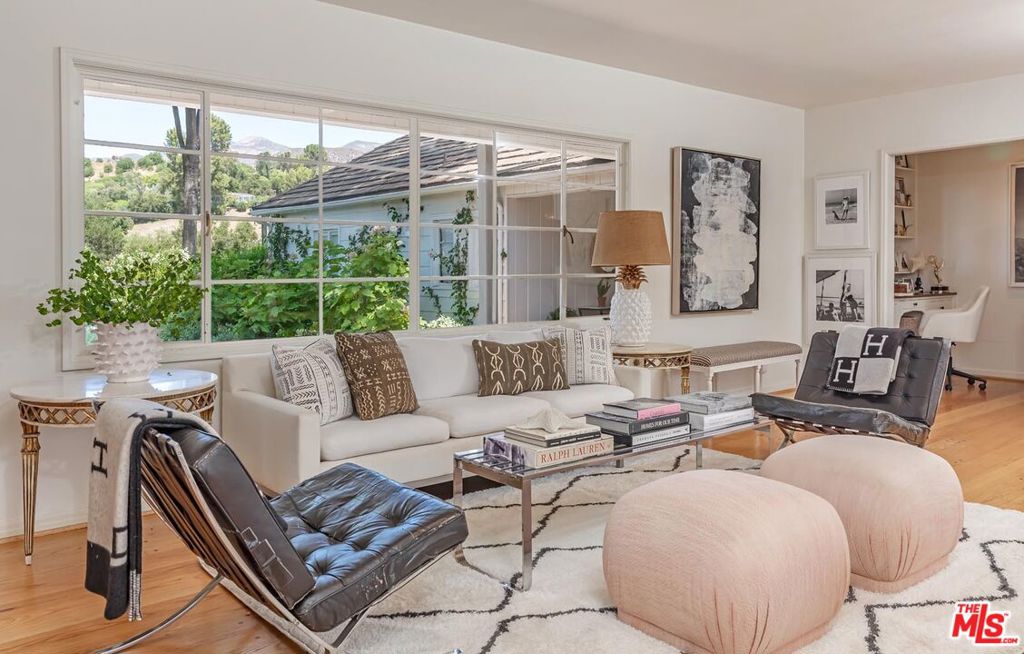 Residential for sale at , Ojai CA featuring 6 beds and 5 baths