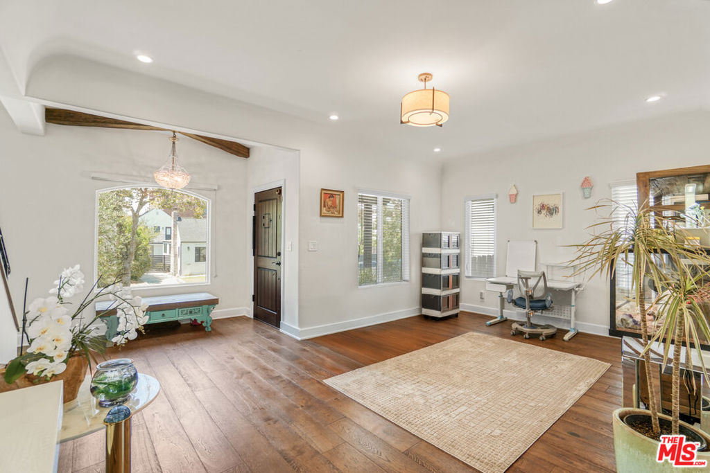 Residential Lease for rent at 1042 S Stanley Avenue, Los Angeles, Los Angeles County CA featuring 4 beds and 4 baths