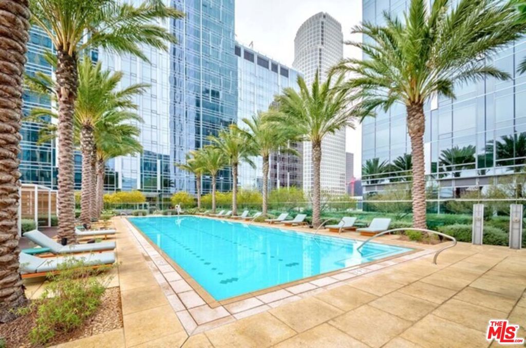 Residential for sale at 877 Francisco Street 708, Los Angeles CA featuring 1 bed and 1 bath