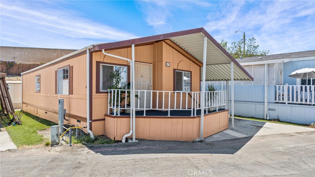 Manufactured In Park for sale at 17261 GOTHARD Street 67, Huntington Beach CA featuring 2 beds and 2 baths