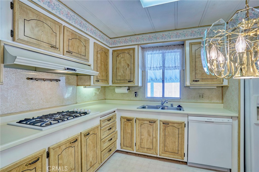 Manufactured In Park for sale at 1919 W Coronet Avenue 75, Anaheim CA featuring 2 beds and 2 baths