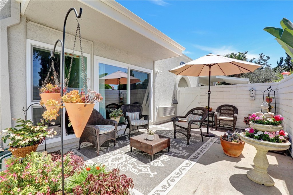 Residential for sale at 2123 Ronda Granada G, Laguna Woods CA featuring 1 bed and 1 bath