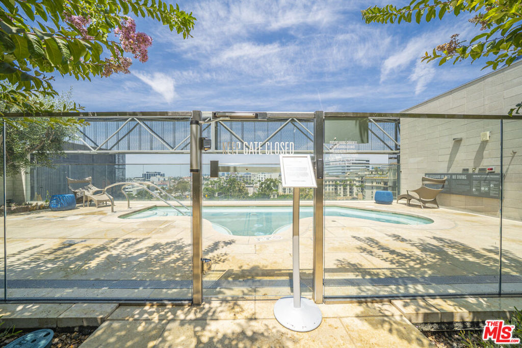 Residential for sale at 877 Francisco Street 1208, Los Angeles CA featuring 1 bed and 1 bath