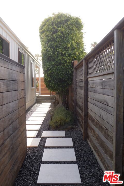 Manufactured In Park for sale at 29500 Heathercliff Road 294, Malibu CA featuring 3 beds and 2 baths