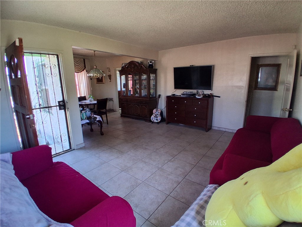 Residential for sale at 3276 Cedar Avenue, Lynwood CA featuring 3 beds and 1 bath