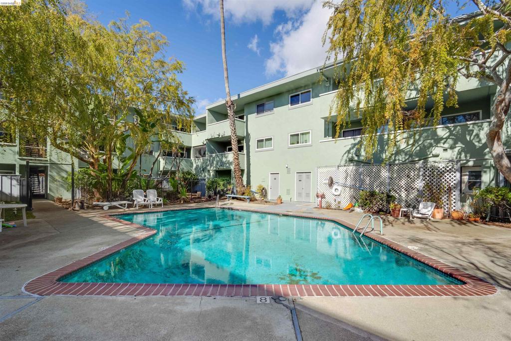 Residential for sale at 325 325 Kitty Hawk RD UNIT 207, Alameda CA featuring 2 beds and 1 bath