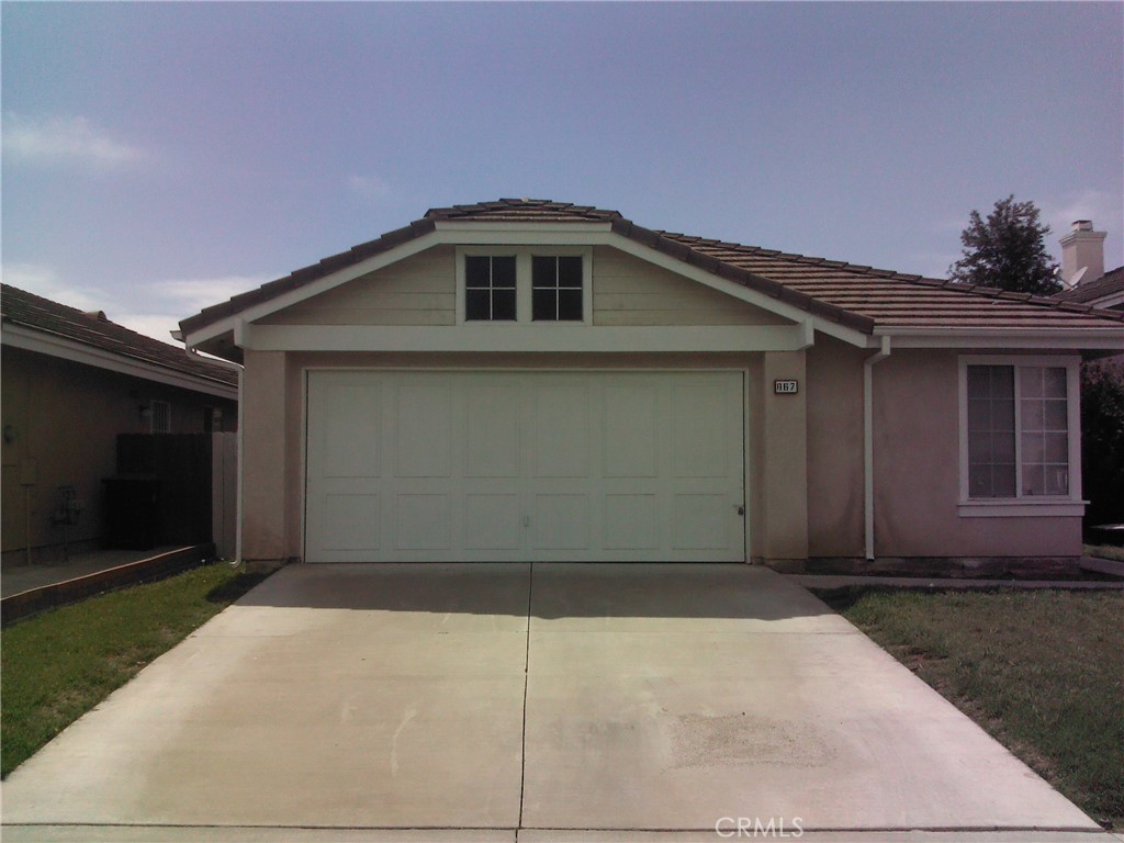 Residential for sale at 867 Sweetpea Street, Hemet CA featuring 3 beds and 2 baths