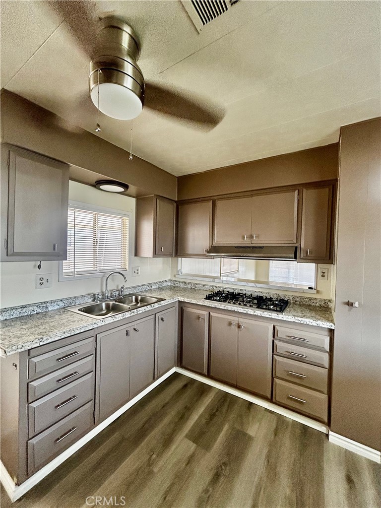 Manufactured In Park for sale at 1445 W Florida Ave 56, Hemet CA featuring 1 bed and 1 bath