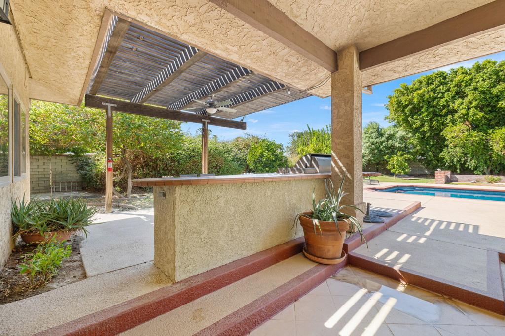 Residential Lease for rent at 72056 Palm Haven Drive, Rancho Mirage CA featuring 3 beds and 4 baths