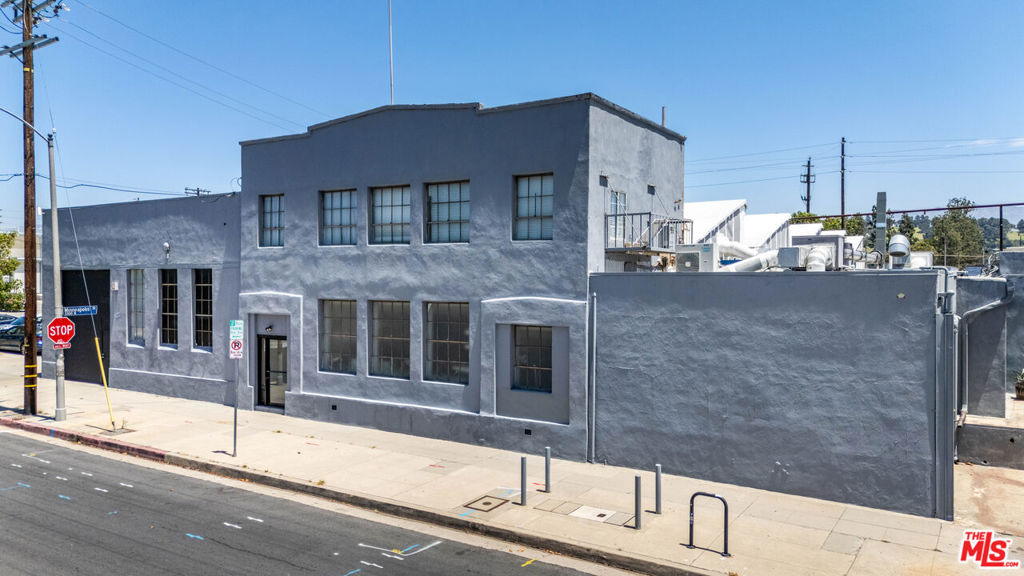 Residential Lease for rent at 3191 Casitas Avenue, Los Angeles, Los Angeles County CA