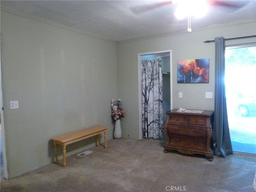 Manufactured In Park for sale at 8 Cottonwood Circle, Oroville CA featuring 2 beds and 2 baths