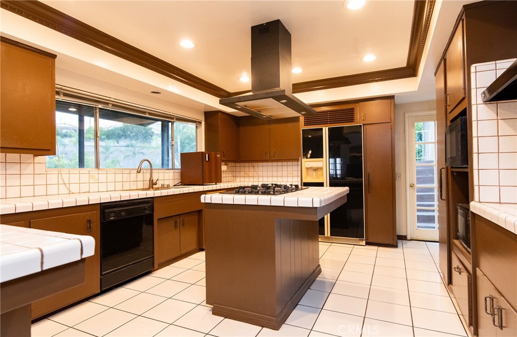 Residential for sale at 27772 Palos Verdes Drive E, Rancho Palos Verdes CA featuring 5 beds and 5 baths