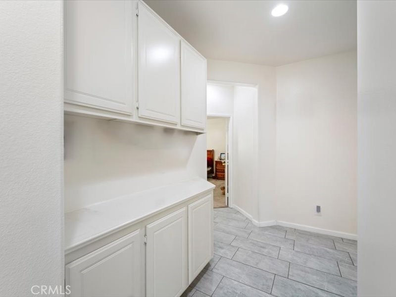 Residential for sale at 342 La Clarita Avenue, San Jacinto CA featuring 3 beds and 2 baths