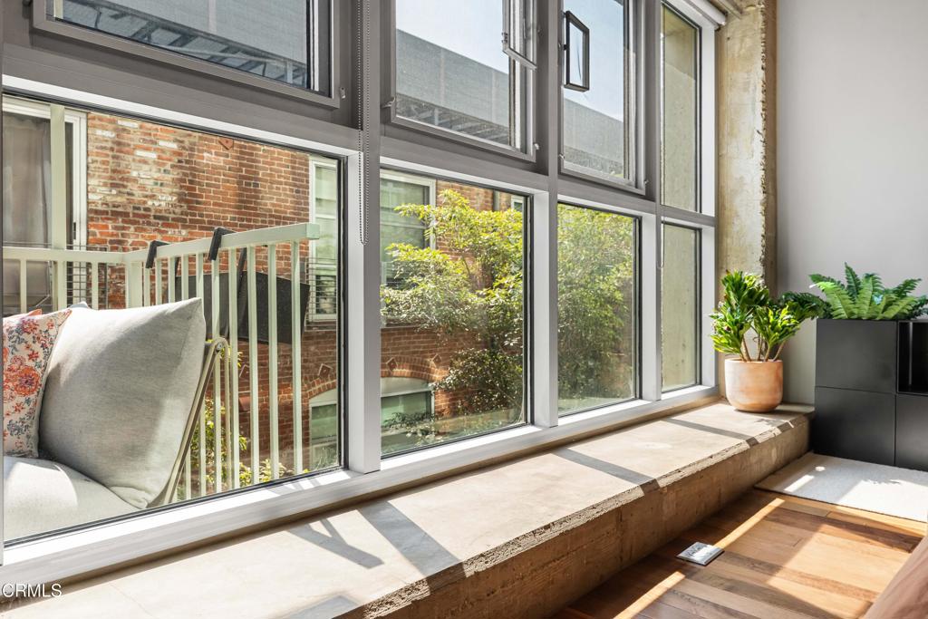 Residential for sale at 530 S Hewitt Street 244, Los Angeles CA featuring 1 bed and 1 bath