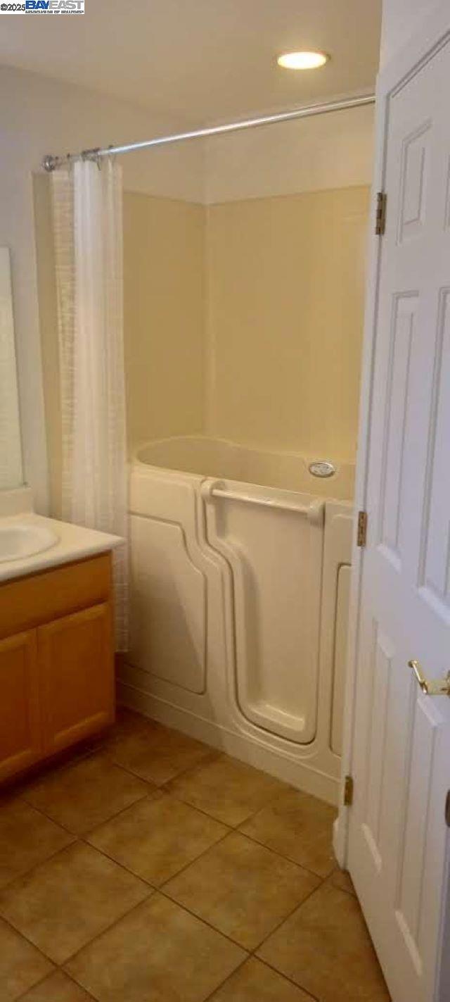 Residential for sale at 308 Willow Brook Way, Rio Vista CA featuring 2 beds and 2 baths