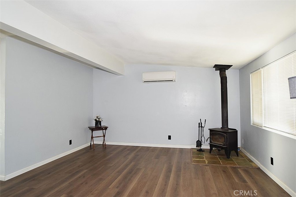 Residential for sale at 7754 Mariposa Trail, Yucca Valley CA featuring 2 beds and 1 bath