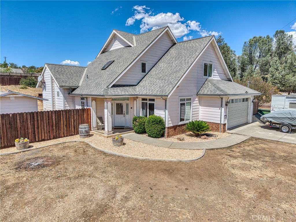 Residential for sale at 2920 Meadow Creek Road, Clearlake Oaks CA featuring 3 beds and 3 baths