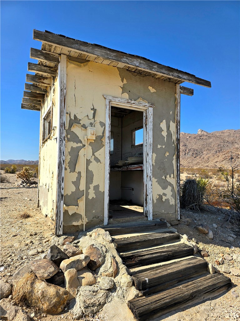 Residential for sale at 8138 Utah Trail, 29 Palms CA featuring 2 beds and 2 baths