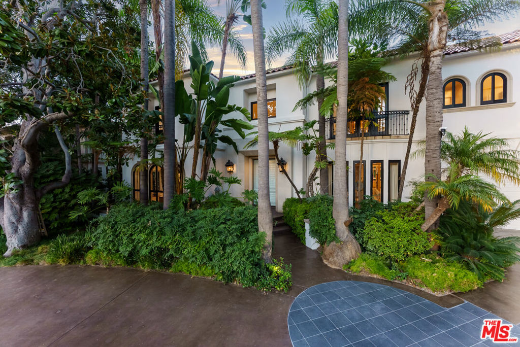Residential for sale at 812 N Bedford Drive, Beverly Hills CA featuring 6 beds and 8 baths