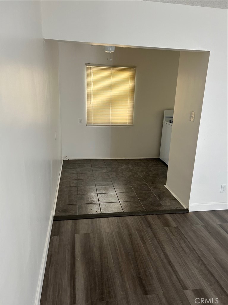 Residential Lease for rent at 640 W Imperial Avenue 3, El Segundo CA featuring 1 bed and 1 bath